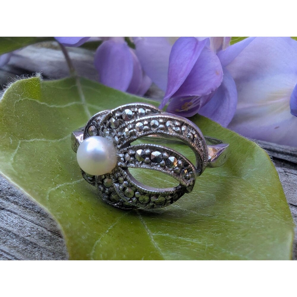 Vintage Sterling Marcasite Pearl Ring  Size 8